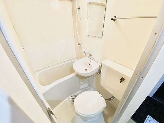 神戸市東灘区本庄町２丁目の賃貸マンションのトイレ