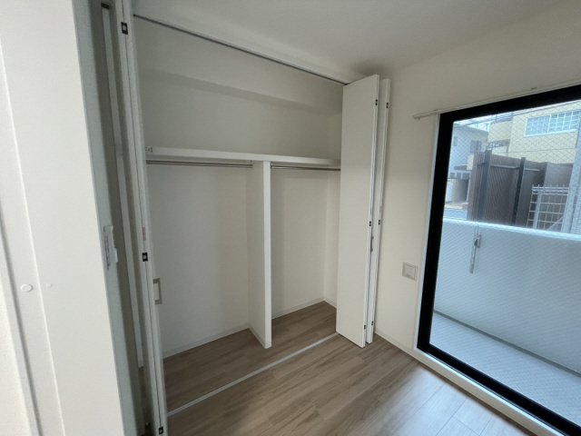 芦屋市南宮町の賃貸マンションの収納