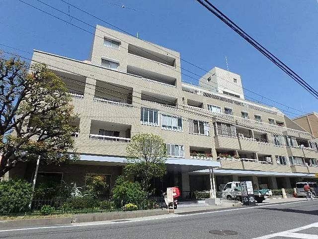 神戸市東灘区住吉本町１丁目の賃貸マンションの外観
