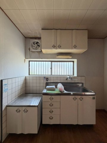 郡戸建てのキッチン