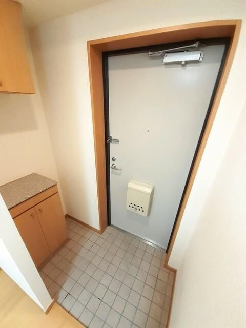 カルナック石鍋の玄関