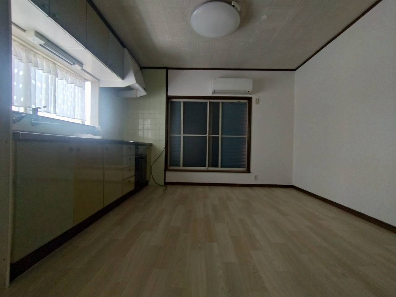 辻子賃貸戸建ての居間・リビング
