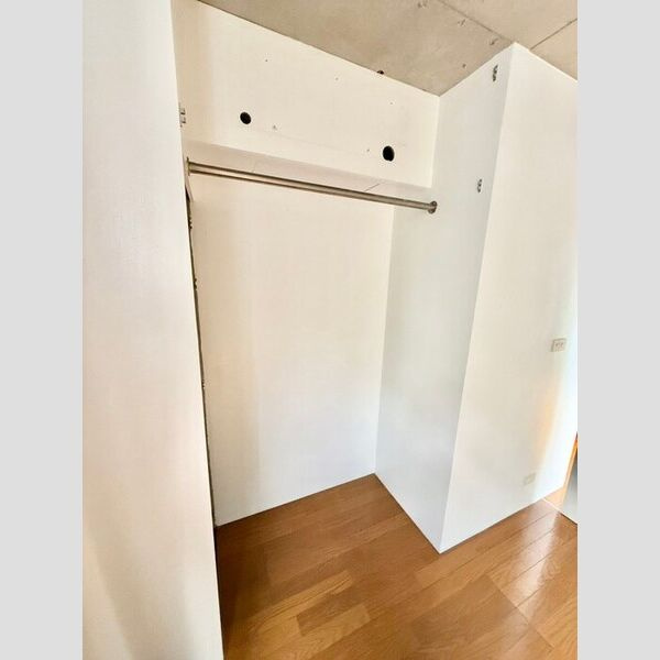 調布市国領町１丁目の賃貸マンションの収納