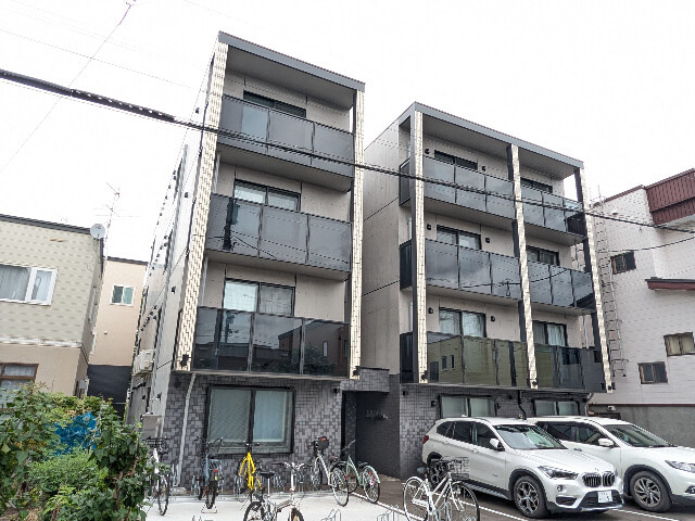 ＫＯＫＯＭＯ北１３条