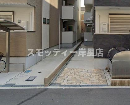 ソレイユ聖天下Aのエントランス
