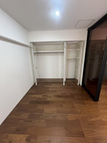 朝日シティパリオ西早稲田館の寝室