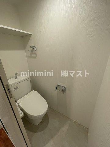 大阪市港区弁天３丁目の賃貸マンションのトイレ