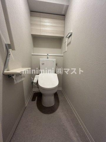 大阪市港区弁天５丁目の賃貸マンションのトイレ