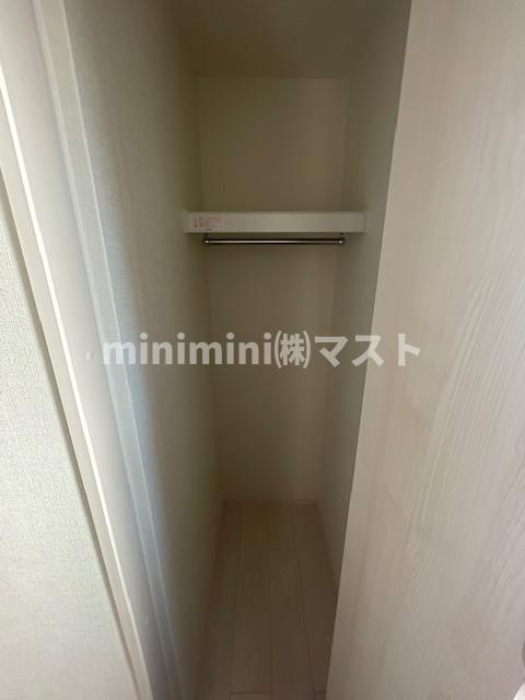 大阪市港区三先１丁目のハイツの収納