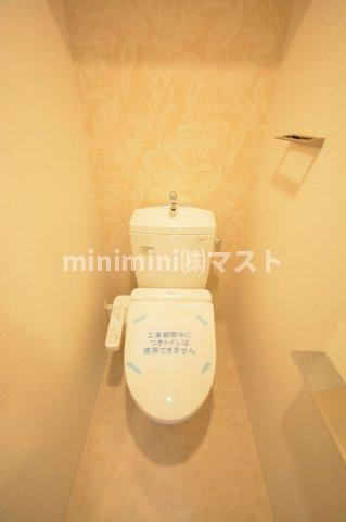 大阪市港区弁天５丁目の賃貸マンションのトイレ