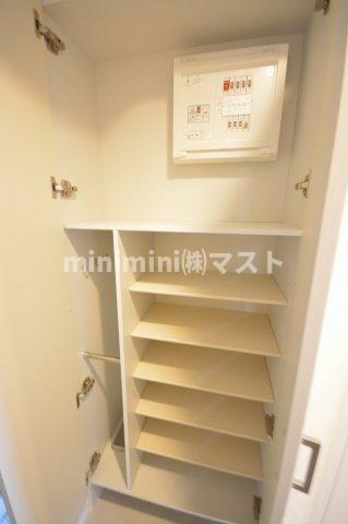 大阪市港区弁天５丁目の賃貸マンションの収納
