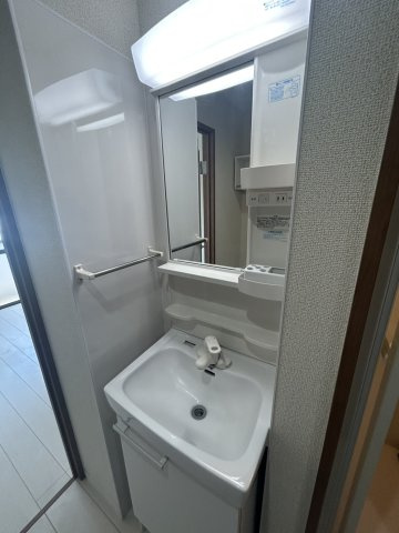 シャトレ吉祥寺の洗面所