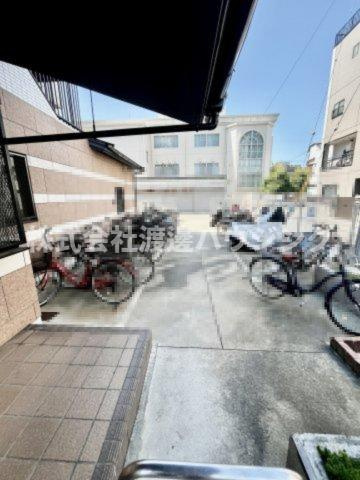 第2グランドハイツ太田の駐車場