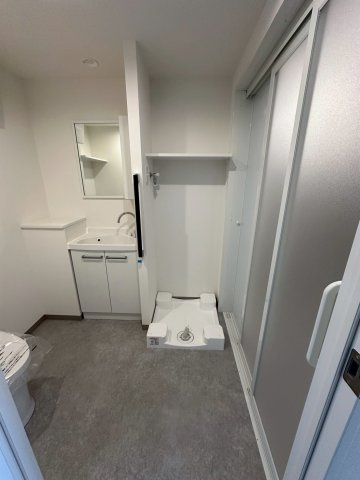 クレヴィスタ中野の洗面所|広い洗面スペース