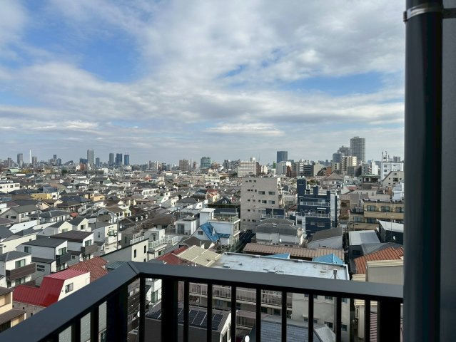 クレヴィスタ中野の展望