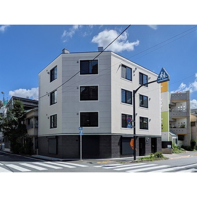 アクロスアベニュー中野新井の外観|外観もきれいです