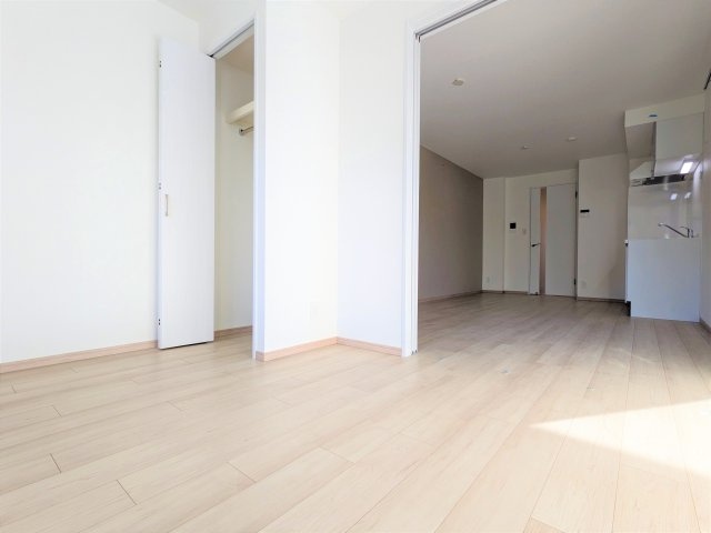 エルファーロ中野坂上の洋室|使い勝手のいい洋室です