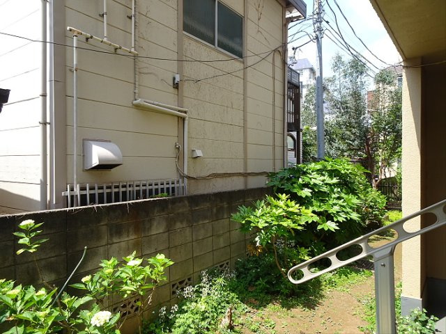 レジ東郷の庭|お庭の付いた物件です