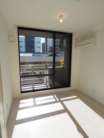 新品家具付きマンション方南1(KaGood東京)の居間・リビング|こちらの居間で趣味の時間をお楽しみください