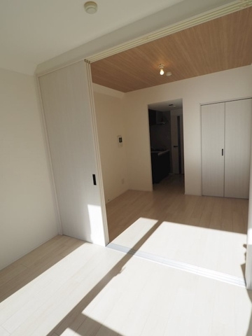 新品家具付きマンション方南1(KaGood東京)の居間・リビング|居間です