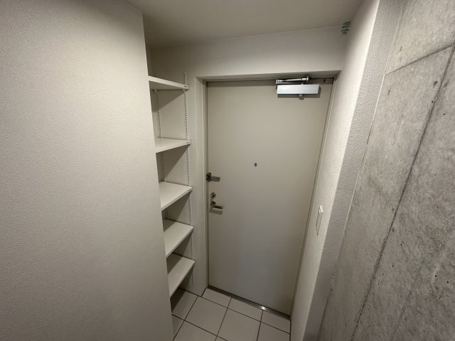 ＧＲＡＮ ＰＡＳＥＯ等々力の玄関|明るい玄関です