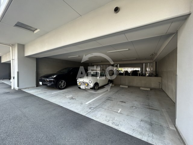 プランドール新大阪NORTHレジデンスの駐車場|駐車場