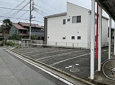 大野ハイツの駐車場