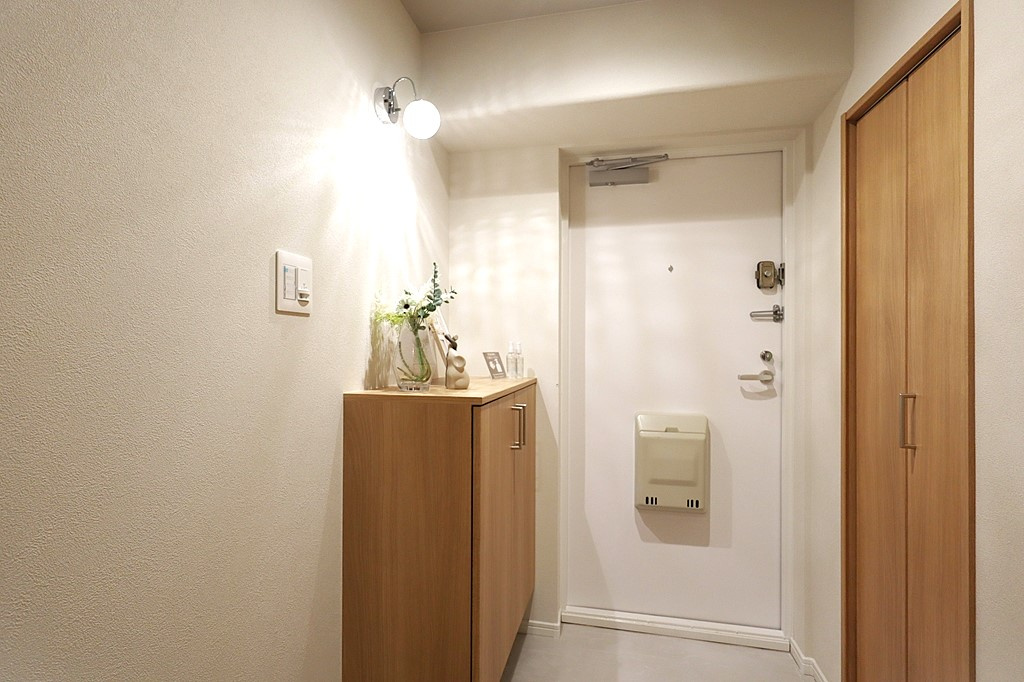 サンハイツ灘の玄関