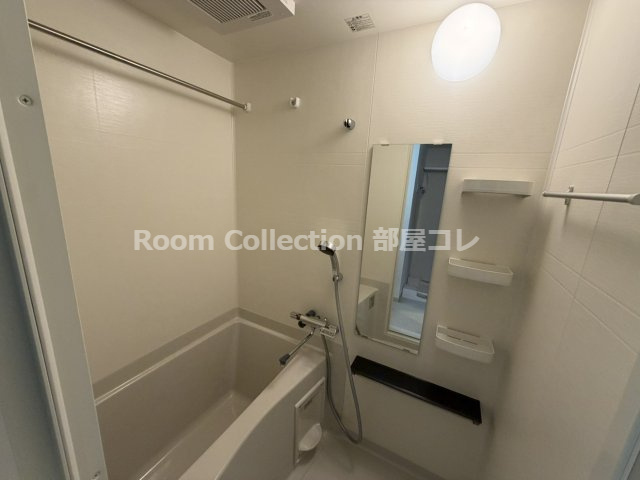 エステムコート名古屋上前津の浴室|同物件他部屋写真
反転の場合有現況優先