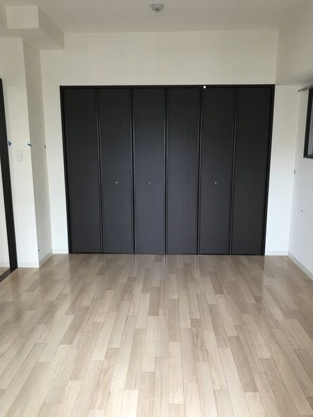 TOYOOKA APARTMENTの居間・リビング