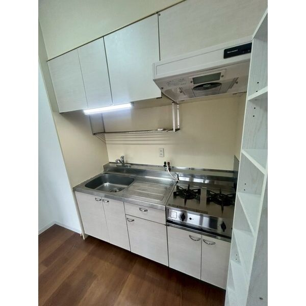 大阪市大正区三軒家西３丁目の賃貸マンションのキッチン