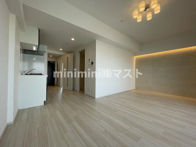 大阪市大正区泉尾１丁目の賃貸マンションの居間・リビング