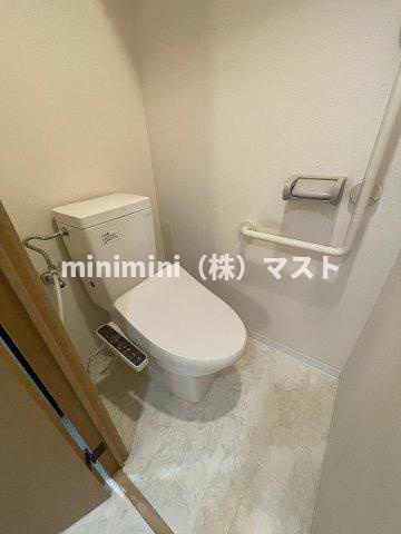 大阪市大正区泉尾４丁目の賃貸マンションのトイレ