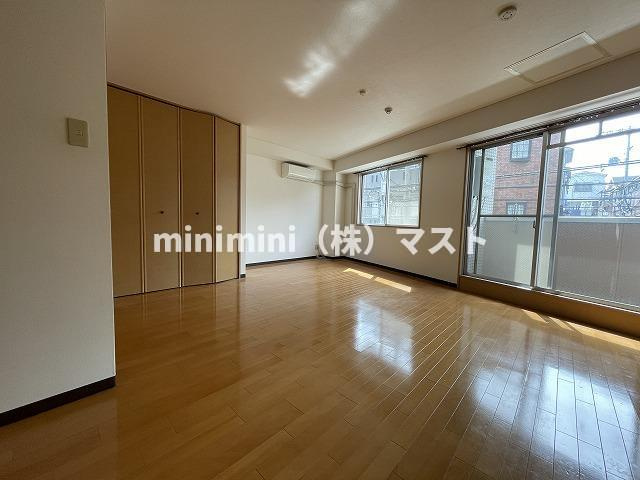大阪市大正区泉尾４丁目の賃貸マンションの内装