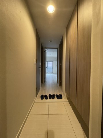 ユニハイム茨木永代町の玄関