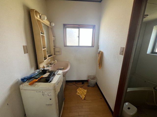八代市豊原上町字遥拝　２DK　平屋建の独立洗面台