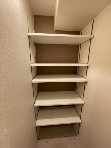 ドゥーエ立売堀の収納