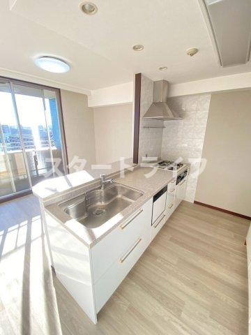 大阪市淀川区野中北１丁目の賃貸マンションのキッチン