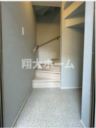 ＦＡＩＲ町屋の玄関