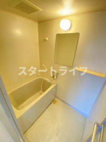 大阪市淀川区十三東１丁目の賃貸マンションの浴室