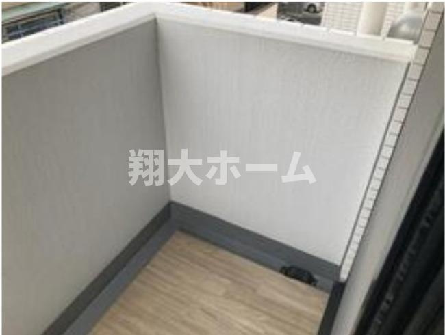 エフプレスト入谷のバルコニー