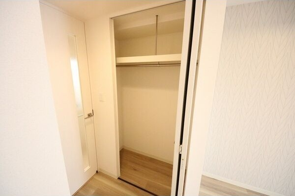 プレサンス広小路通パルスの収納