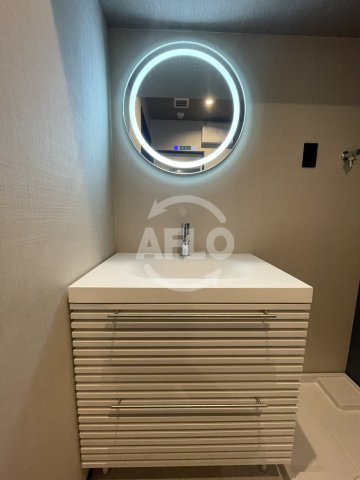 ブエナビスタ梅田イーストの独立洗面台|ブエナビスタ梅田イースト　独立洗面台