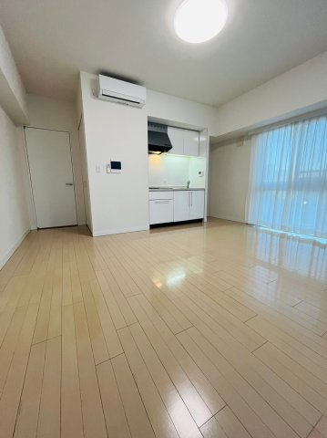 仲介手数料0円！！ミュプレ矢場町の居間・リビング