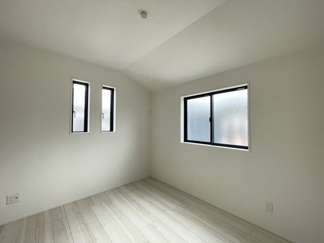 『八王子市新築戸建て』八王子市石川町1458【仲介手数料無料】　７期の洋室|～仲介手数料無料☆八王子ひなた不動産～　八王子市石川町　新築戸建て