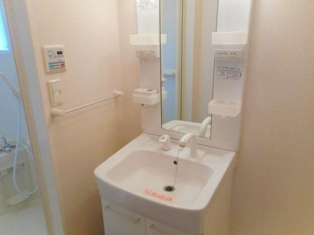 ボンヌ　シャンス　ｆの洗面所
