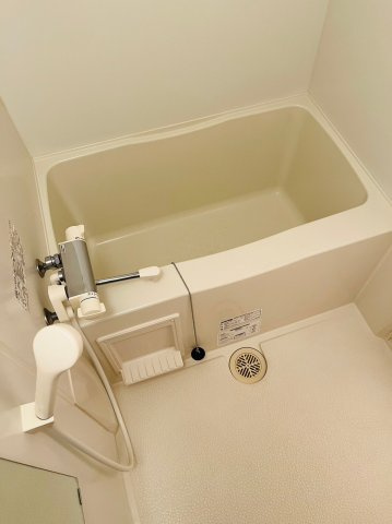 仲介手数料０円！！エグゼプレジオの浴室
