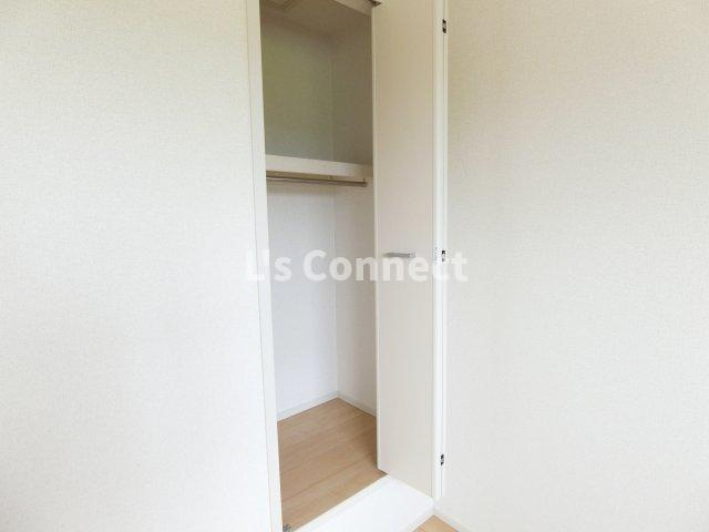 【設備】 | イーストヴィラ　アイ | 各部屋に収納付き。