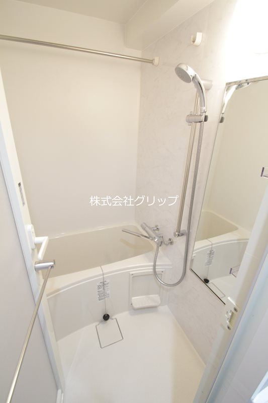 Le'a横濱天王町伍番館の浴室