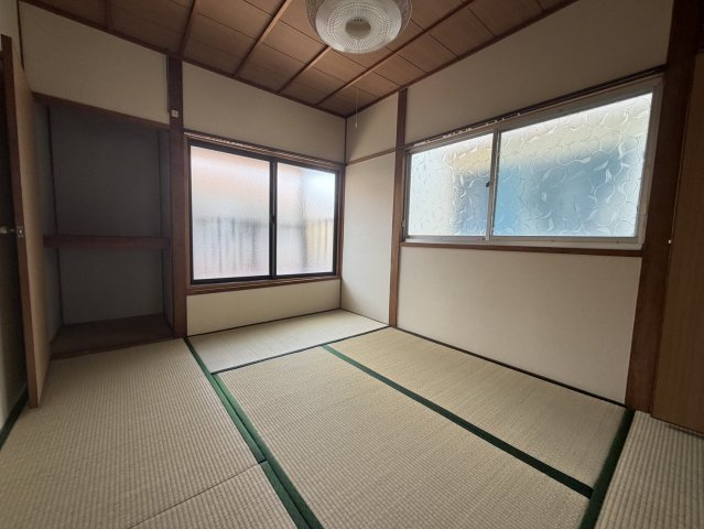 黒原城内町戸建貸家の和室